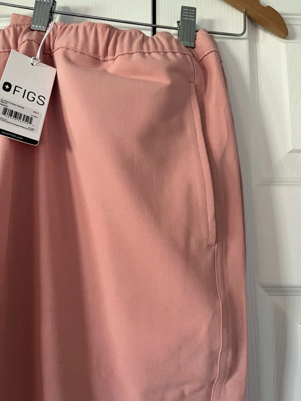 FIGS Pisco Basic Scrub Pants Men's Extra Large Tall Salmon NWT